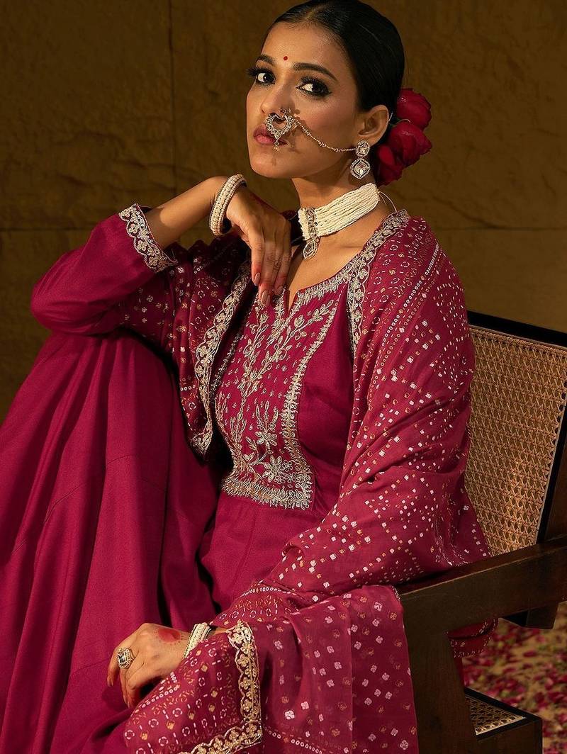 Women Ethnic Motifs Embroidered Panelled Thread Work Kurta with Trousers & With Dupatta
