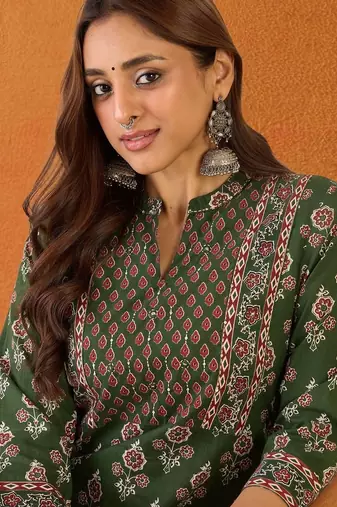 Women Ethnic Motifs Printed Regular Pure Cotton Kurta with Trousers