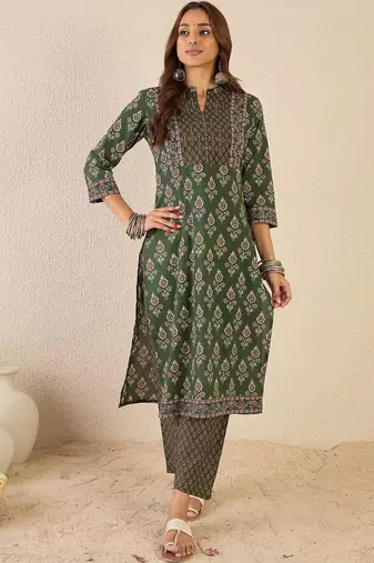 Women Ethnic Motifs Printed Regular Pure Cotton Kurta with Trousers