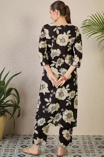 Women Floral Printed Regular Thread Work Pure Cotton Kurta with Trousers