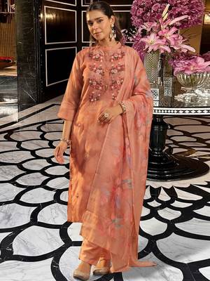 Women Floral Embroidered Regular Thread Work Chanderi Cotton Kurta with Trousers & With Dupatta 1