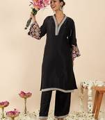 Women Floral Embroidered Regular Kurta with Palazzos