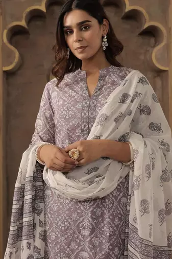 Floral Printed Pure Cotton Mandarin Collar Straight Kurta With Trousers & Dupatta