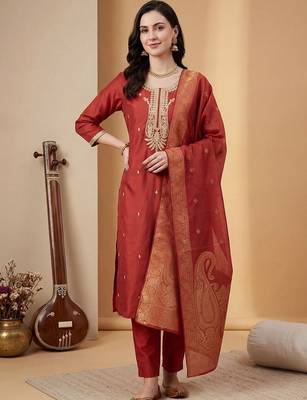 Women Ethnic Motifs Embroidered Regular Kurta with Trousers & With Dupatta 1