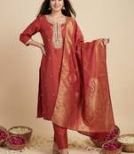 Women Ethnic Motifs Embroidered Regular Kurta with Trousers & With Dupatta