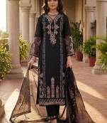 Women Floral Embroidered Regular Thread Work Kurta with Trousers & With Dupatta