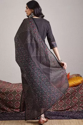 Women Ethnic Motifs Printed Regular Pure Cotton Kurta with Trousers & With Dupatta