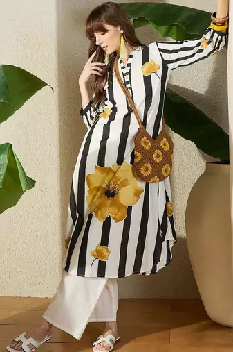 Women Printed Regular Pure Cotton Kurta with Trousers