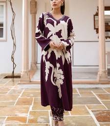Women Floral Printed Regular Thread Work Kurta with Trousers