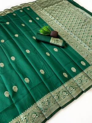 Green color art silk blend sarees with blouse 4