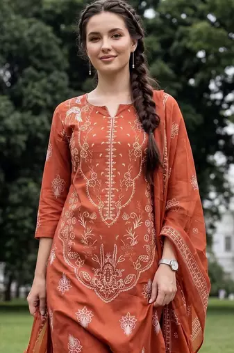 Women Ethnic Motifs Printed Regular Pure Cotton Kurta with Trousers & With Dupatta
