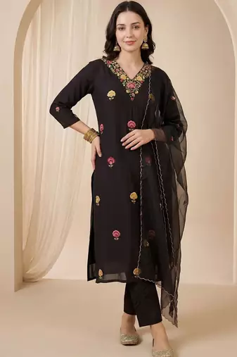 Women Floral Embroidered Regular Thread Work Kurta with Trousers & With Dupatta