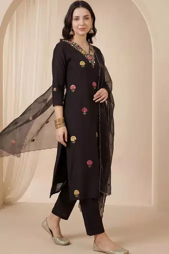 Women Floral Embroidered Regular Thread Work Kurta with Trousers & With Dupatta