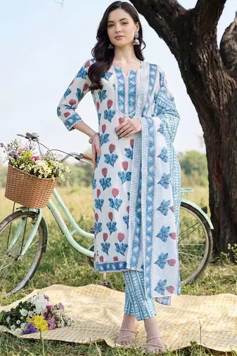 Women Floral Printed Regular Pure Cotton Kurta with Trousers & With Dupatta