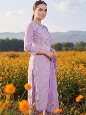 Women Floral Printed Regular Mirror Work Kurta with Trousers & With Dupatta 4