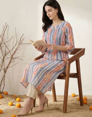 Women Printed Regular Beads and Stones Pure Cotton Kurta with Trousers 1