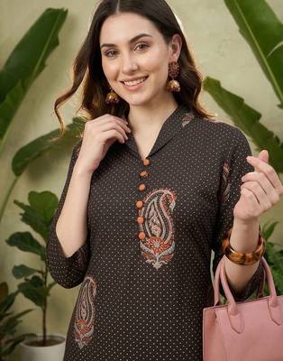 Women Paisley Printed Regular Pure Cotton Kurta with Trousers 2