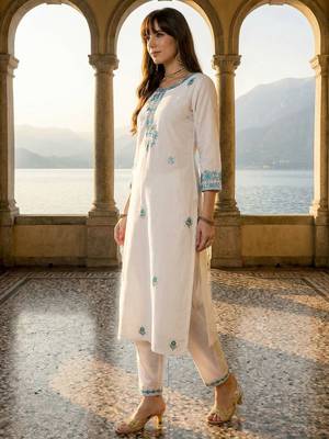 Women Floral Embroidered Regular Thread Work Pure Cotton Kurta with Trousers & With Dupatta 5