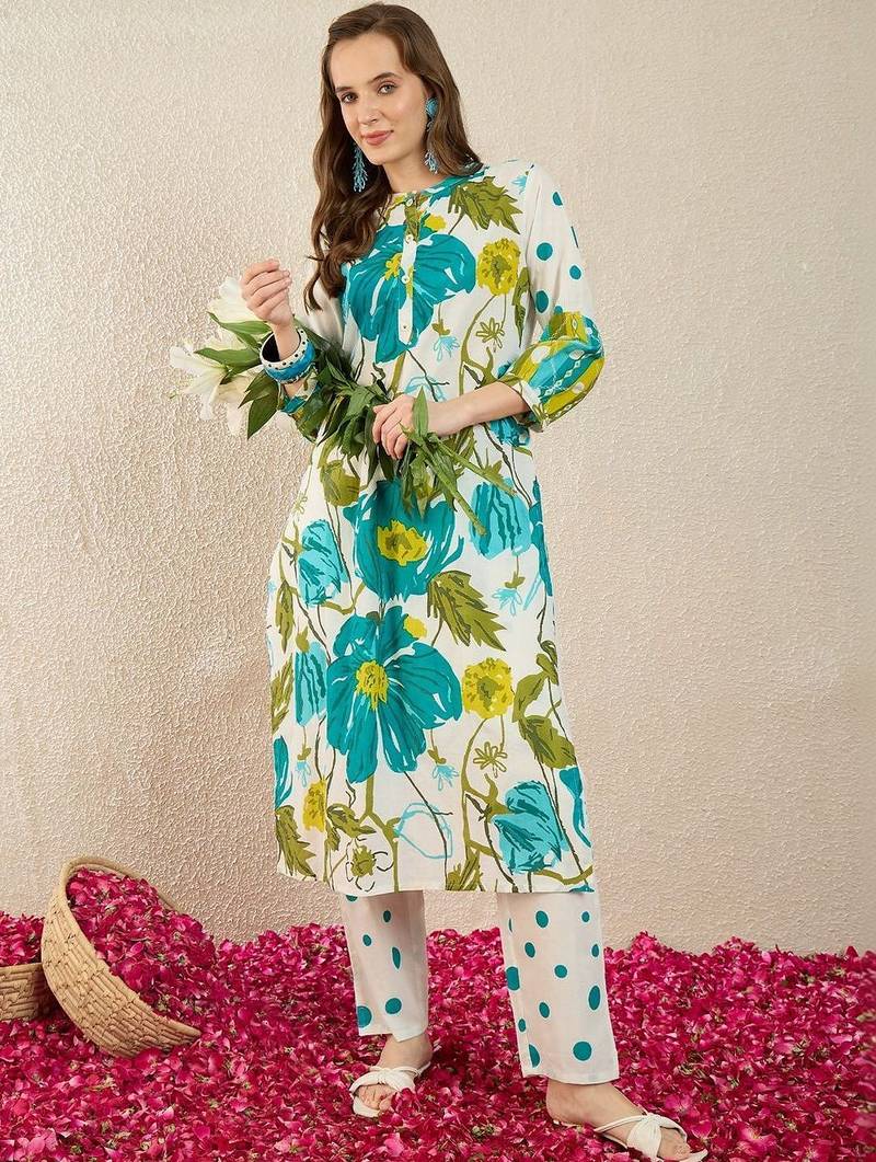 Women Floral Printed Regular Pure Cotton Kurta with Trousers