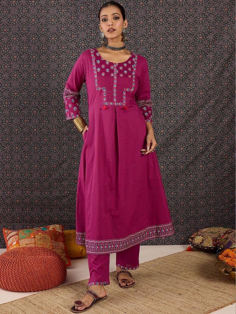 Women Ethnic Motifs Printed Regular Sequinned  Cotton Kurta with Trousers & With Dupatta