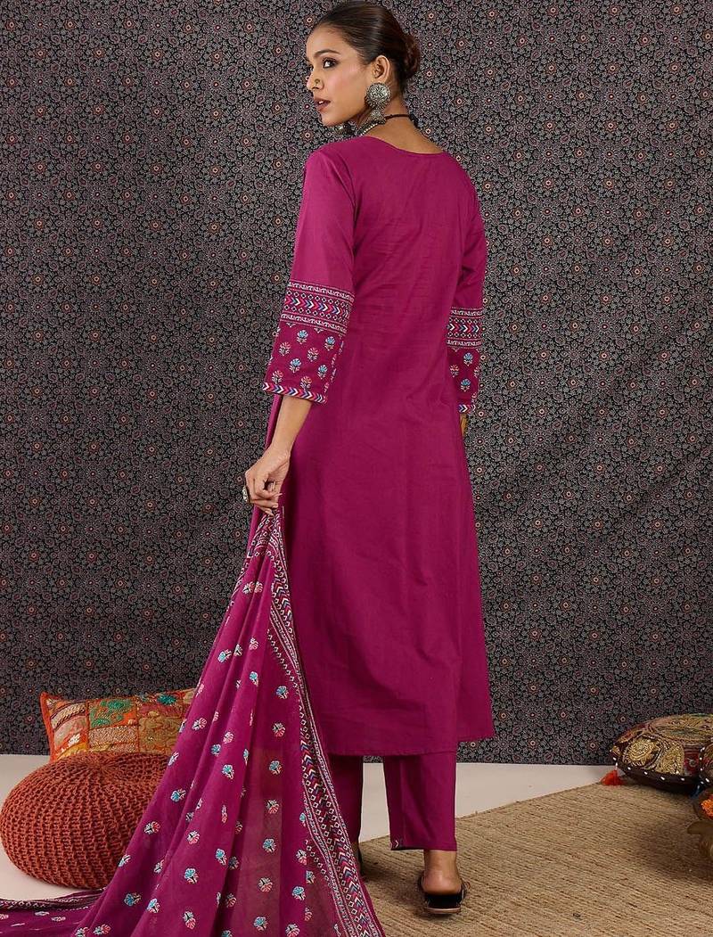 Women Ethnic Motifs Printed Regular Sequinned  Cotton Kurta with Trousers & With Dupatta