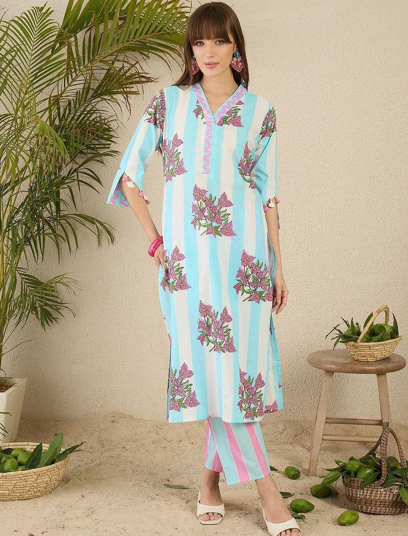 Women Floral Printed Regular Pure Cotton Kurta with Trousers
