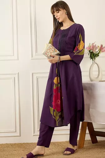Women Floral Printed Regular Pure Cotton Kurta with Trousers