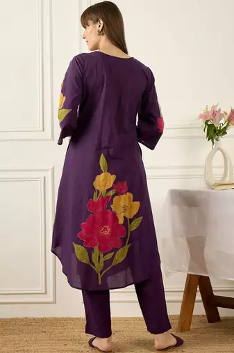 Women Floral Printed Regular Pure Cotton Kurta with Trousers