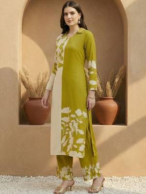 Women Ethnic Motifs Printed Regular Thread Work Kurta with Palazzos 3