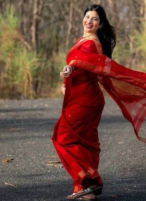 Red color art silk blend sarees with blouse 2