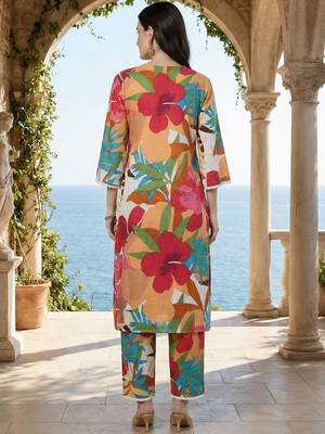 Women Floral Printed Regular Pure Cotton Kurta with Trousers 6