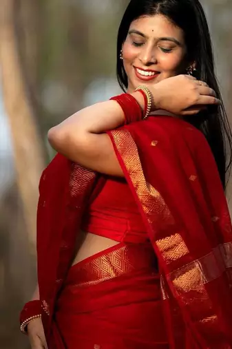 Red color art silk blend sarees with blouse