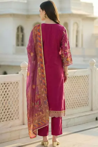 Women Ethnic Motifs Embroidered Regular Thread Work Kurta with Trousers & With Dupatta