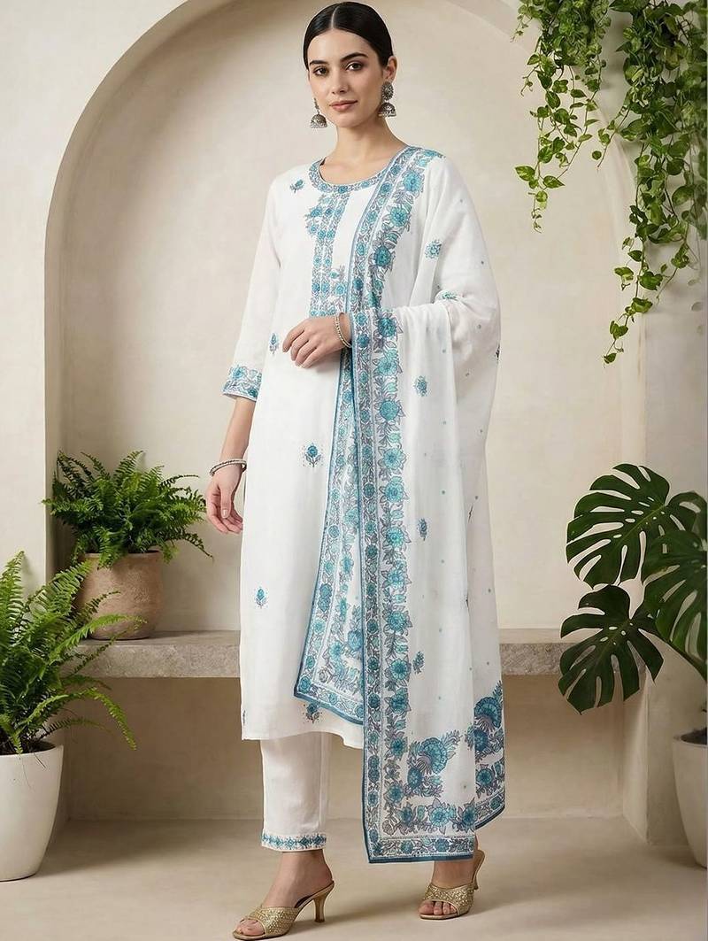 Women Ethnic Motifs Embroidered Regular Thread Work Pure Cotton Kurta with Trousers & With Dupatta