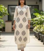 Women Ethnic Motifs Printed Regular Thread Work Pure Cotton Kurta with Trousers