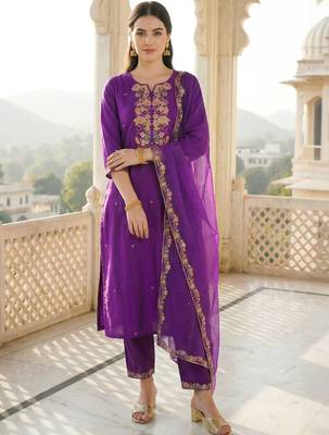 Women Ethnic Motifs Embroidered Regular Thread Work Liva Kurta with Trousers & With Dupatta 2