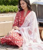 Women Floral Printed Pleated Beads and Stones Pure Cotton Kurta with Trousers & With Dupatta