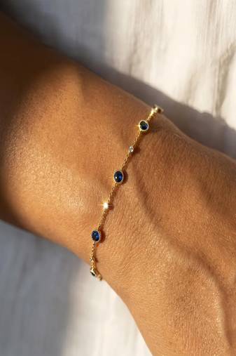Blue Sapphire Look Gold Plated Delicate Chain Bracelet