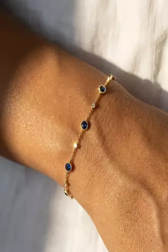 Blue Sapphire Look Gold Plated Delicate Chain Bracelet