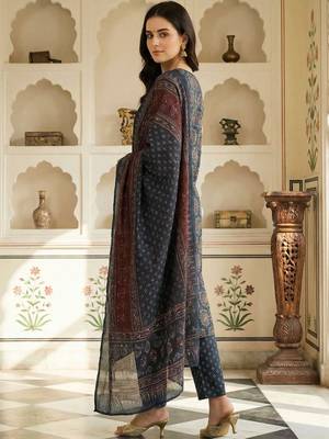 Women Ethnic Motifs Printed Regular Pure Cotton Kurta with Trousers & With Dupatta 3