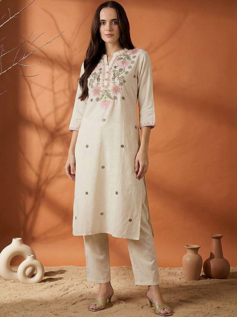 Women Floral Embroidered Regular Thread Work Pure Cotton Kurta with Trousers