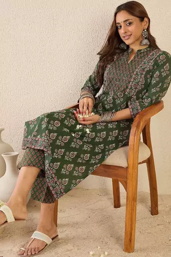 Women Ethnic Motifs Printed Regular Pure Cotton Kurta with Trousers