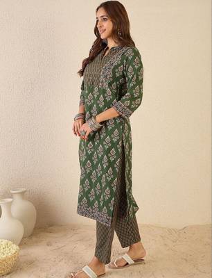 Women Ethnic Motifs Printed Regular Pure Cotton Kurta with Trousers 4