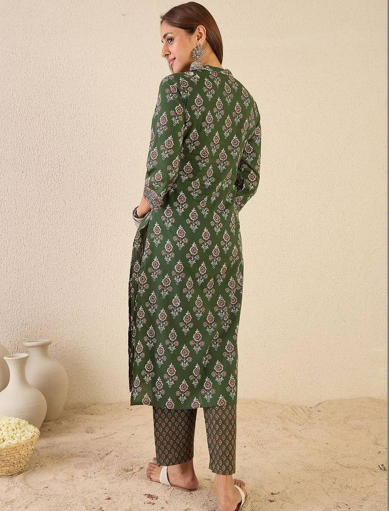Women Ethnic Motifs Printed Regular Pure Cotton Kurta with Trousers