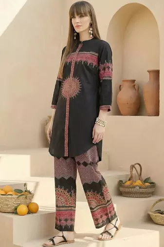 Women Ethnic Motifs Printed Regular Beads and Stones Pure Cotton Kurta with Palazzos