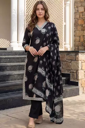 Women Floral Printed Regular Sequinned Pure Cotton Kurta with Trousers & With Dupatta