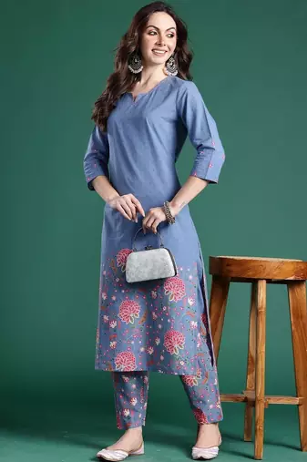 Women Floral Printed Regular Pure Cotton Kurta with Trousers