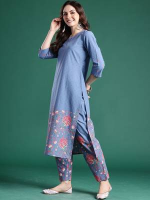 Women Floral Printed Regular Pure Cotton Kurta with Trousers 2