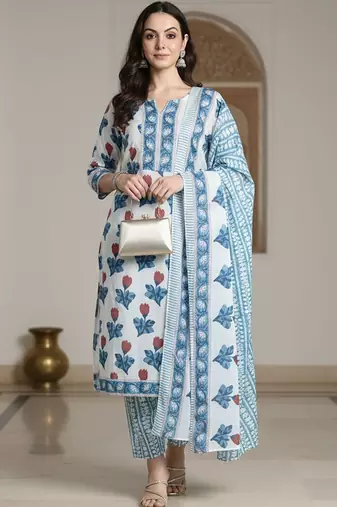 Floral Printed Pure Cotton Kurta With Trousers & Dupatta