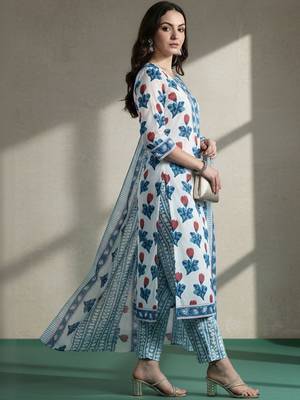 Floral Printed Pure Cotton Kurta With Trousers & Dupatta 4
